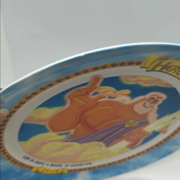 McDonald’s 1997 Disney’s Hercules Collectible Melamine Plate - Picture 4 of 4